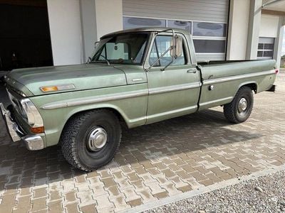 Usata Ford V8 201 CV (147 kW) 1971 Verde SUV
