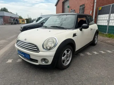 Gebraucht Mini ONE 98 PS (72 kW) 2011 Weiß Kleinwagen