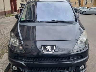 Usata Peugeot 1007 73 CV (53 kW) 2006 Nero Monovolume
