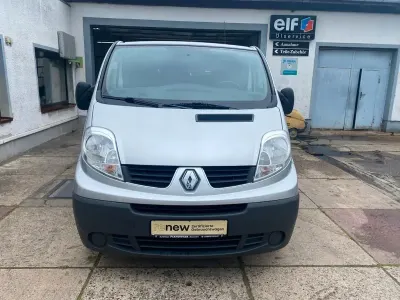 Gebraucht Renault Trafic 114 PS (83 kW) 2010 Grau Van / Kleinbus
