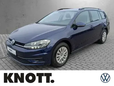 Gebraucht VW Golf VII Trendline 116 PS (85 kW) 2019 Blau Kombi