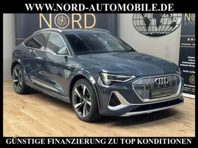 Gebraucht Audi e-tron Ambiente 369 kW (503 PS) 2022 Blau SUV