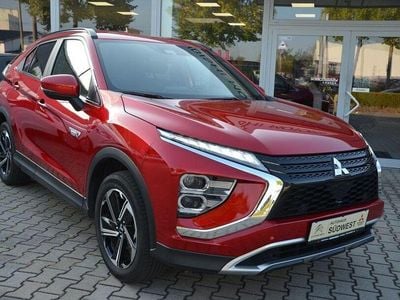 Gebraucht Mitsubishi Outlander P-HEV 138 PS (101 kW) 2022 Rot