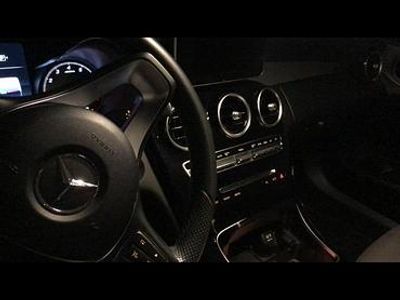 Usata Mercedes A180 109 CV (80 kW) 2016 Bianco Utilitaria