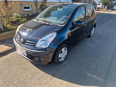 Nissan Pixo