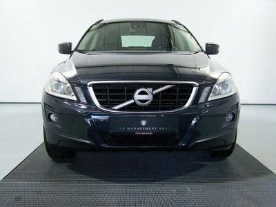 Usado Volvo XC60 Momentum 175 HP (128 kW) 2010 Cinzento SUV