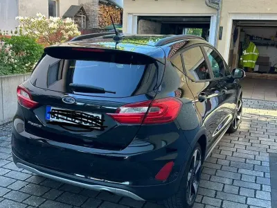 Gebraucht Ford Fiesta Active 140 PS (102 kW) 2019 Schwarz Kleinwagen