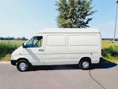 VW LT