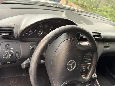 Gebraucht Mercedes C200 163 PS (119 kW) 2005 Silber Kombi