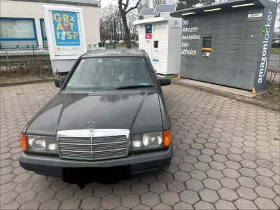 Gebraucht Mercedes 190 110 PS (80 kW) 1993 Schwarz Limousine