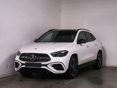 Gebraucht Mercedes GLA180 AMG line 136 PS (100 kW) 2024 SUV