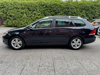 Gebraucht VW Golf VI Match 105 PS (77 kW) 2012 Schwarz Kombi