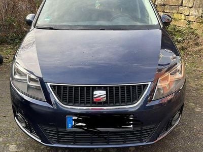 Blau Gebraucht 2011 Seat Alhambra Ecomotive Van / Kleinbus | 15.000 € (Teuer)