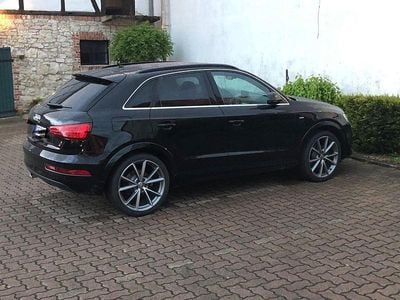 Schwarz Gebraucht 2017 Audi Q3 Sport SUV | 19.800 € (Fairer Preis)