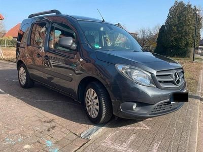 Gebraucht Mercedes Citan 111 110 PS (80 kW) 2016 Grau Kombi