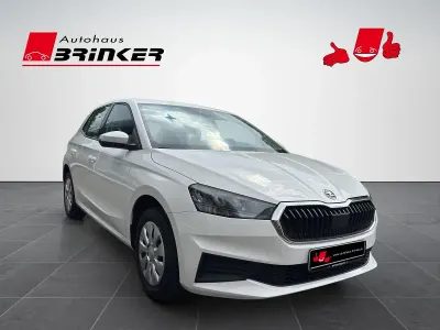 Gebraucht Skoda Fabia Active 65 PS (47 kW) 2023 Candy weiß Kleinwagen