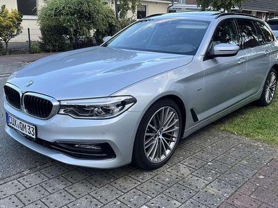 Gebraucht BMW 520 Sport Line 190 PS (139 kW) 2018 Grau Kombi