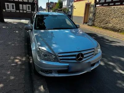 Gebraucht Mercedes C200 136 PS (100 kW) 2010 Silber Kombi