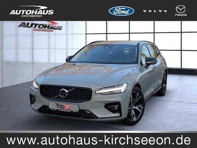 Gebraucht Volvo V60 145 PS (106 kW) 2025 Kombi