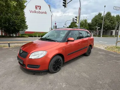Gebraucht Skoda Fabia Ambiente 86 PS (63 kW) 2008 Orangetangerine Kombi