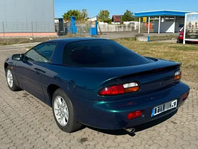 Gebraucht Chevrolet Camaro 193 PS (141 kW) 2000 Blau Coupé