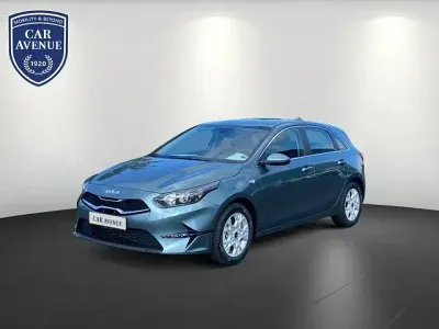 Usata Kia Ceed Vision 101 CV (74 kW) 2024 Rosso Utilitaria