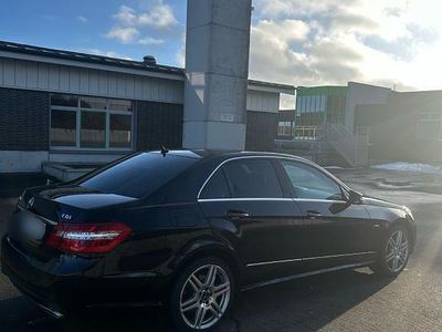Gebraucht Mercedes E350 AMG 231 PS (169 kW) 2008 Schwarz Limousine
