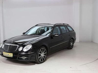 Second-hand Mercedes E200 Avantgarde 184 CP (135 kW) 2008 Negru Break