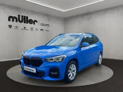 Gebraucht BMW X1 M Sport 220 PS (161 kW) 2022 M misano blau SUV