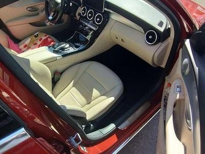 Gebraucht Mercedes C220 Avantgarde 170 PS (125 kW) 2016 Rot Kombi