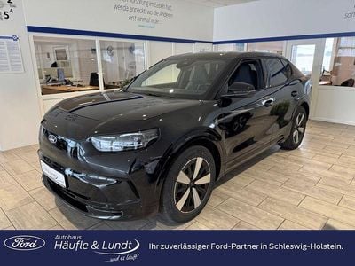 Obsidianschwarz metallic Neu 2026 Ford Capri SUV | 38.980 € (Superpreis)