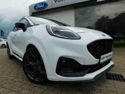 Gebraucht Ford Puma ST 170 PS (125 kW) 2024 Frozen white/schwarz SUV