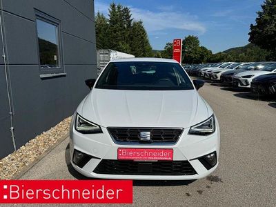 Weiss Gebraucht 2024 Seat Ibiza FR Limousine | 18.850 € (Fairer Preis)