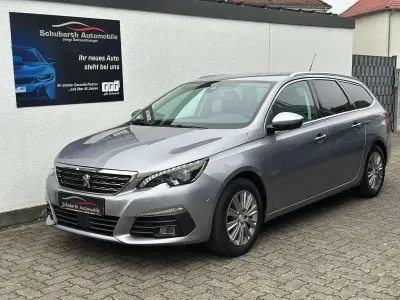Gebraucht Peugeot 308 SW Allure 131 PS (96 kW) 2020 Grau Kombi