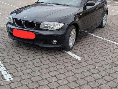 Gebraucht BMW 118 129 PS (94 kW) 2006 Schwarz Kleinwagen