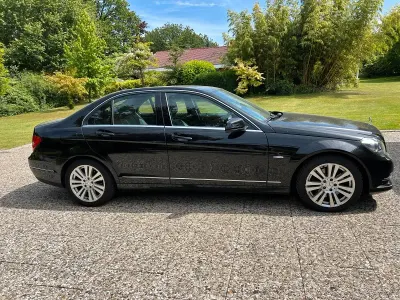Gebraucht Mercedes C350 306 PS (225 kW) 2011 Schwarz Limousine