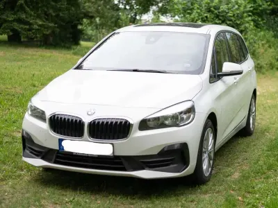 Gebraucht BMW 218 Advantage 150 PS (110 kW) 2019 Weiß Kombi