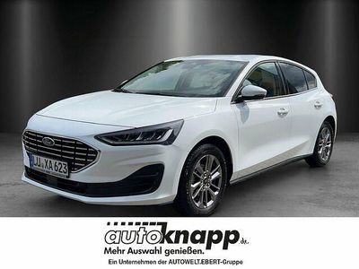 Gebraucht Ford Focus Titanium 125 PS (91 kW) 2022 Frozen white Limousine