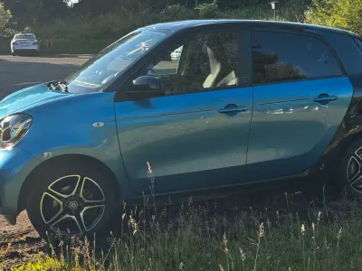 Gebraucht Smart ForFour Electric Drive 60 kW (82 PS) 2022 Blau Kleinwagen