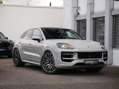 Usata Porsche Cayenne Turbo 470 CV (345 kW) 2024 Kreide SUV