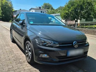 Gebraucht VW Polo 110 PS (80 kW) 2021 Grau Kleinwagen