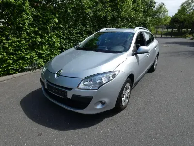 Usata Renault Mégane GrandTour Expression 110 CV (80 kW) 2010 Argento Station wagon