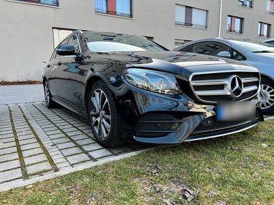 Gebraucht Mercedes E200 AMG 184 PS (135 kW) 2017 Schwarz Kombi