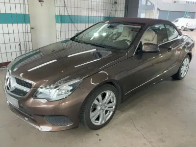 Gebraucht Mercedes E350 258 PS (189 kW) 2016 Braun Cabrio