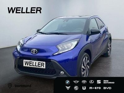 Gebraucht Toyota Aygo X Basis 72 PS (52 kW) 2025 Blau SUV