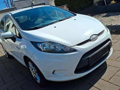 Second-hand Ford Fiesta 82 CP (60 kW) 2009 Alb Hatchback