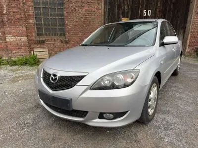 Gebraucht Mazda 3 Comfort 105 PS (77 kW) 2004 Sunlight silver Kleinwagen