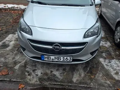 Gebraucht Opel Corsa Edition 90 PS (66 kW) 2017 Silber Kleinwagen