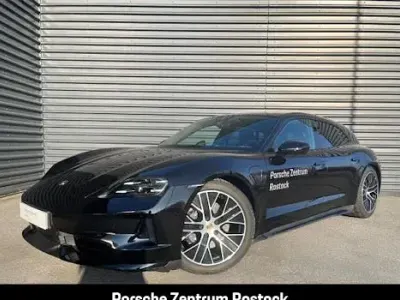 Gebraucht Porsche Taycan Black Edition 319 kW (435 PS) 2025 Tiefschwarzmetallic Kombi