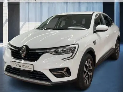 Second-hand Renault Arkana Equilibre 140 CP (102 kW) 2023 Alb SUV